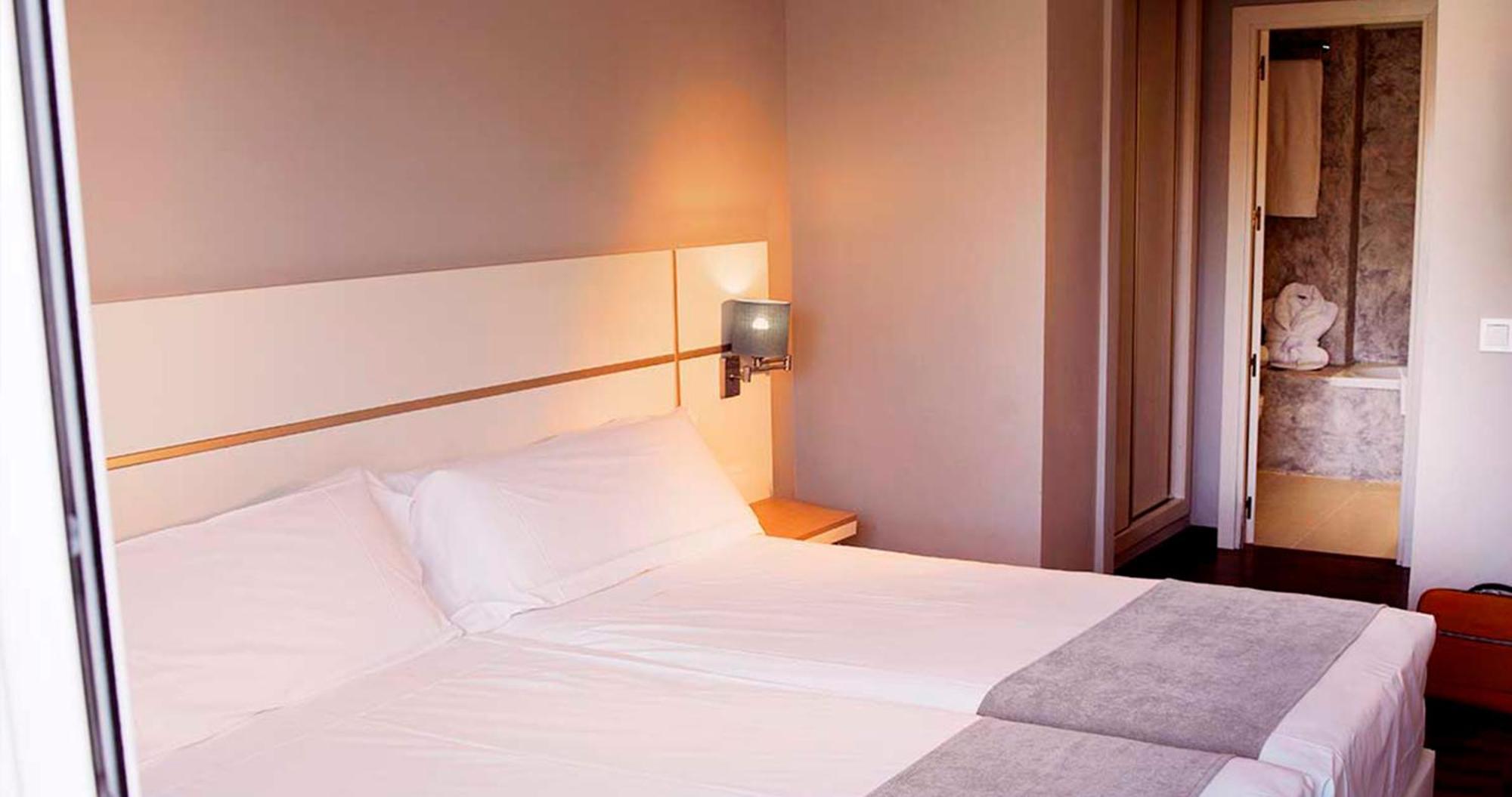 Hotel Monterrey Costa 3*
